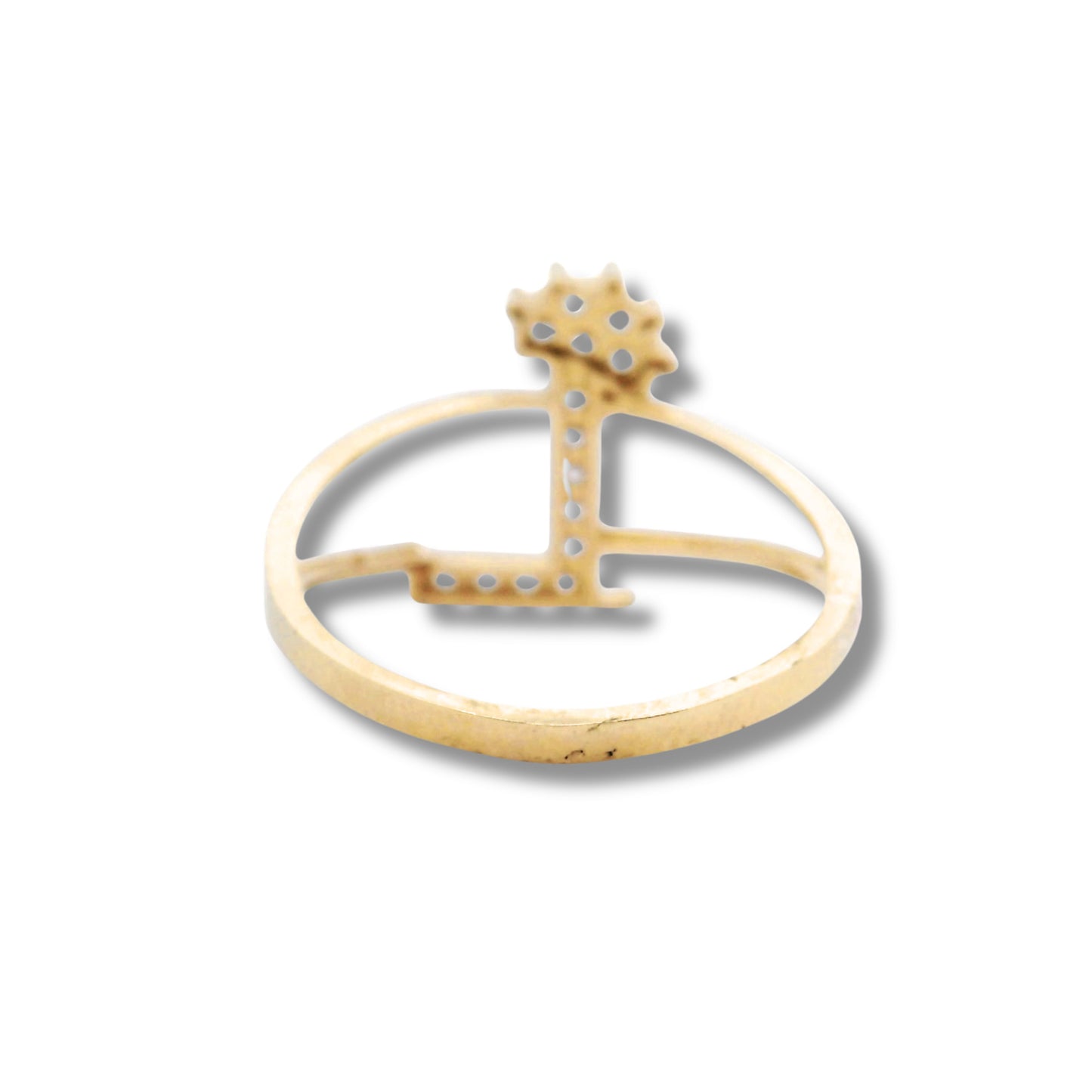 Anillo con inicial "L" en oro amarillo de 14 quilates