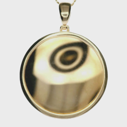 14K Yellow Gold Round Picture Pendant